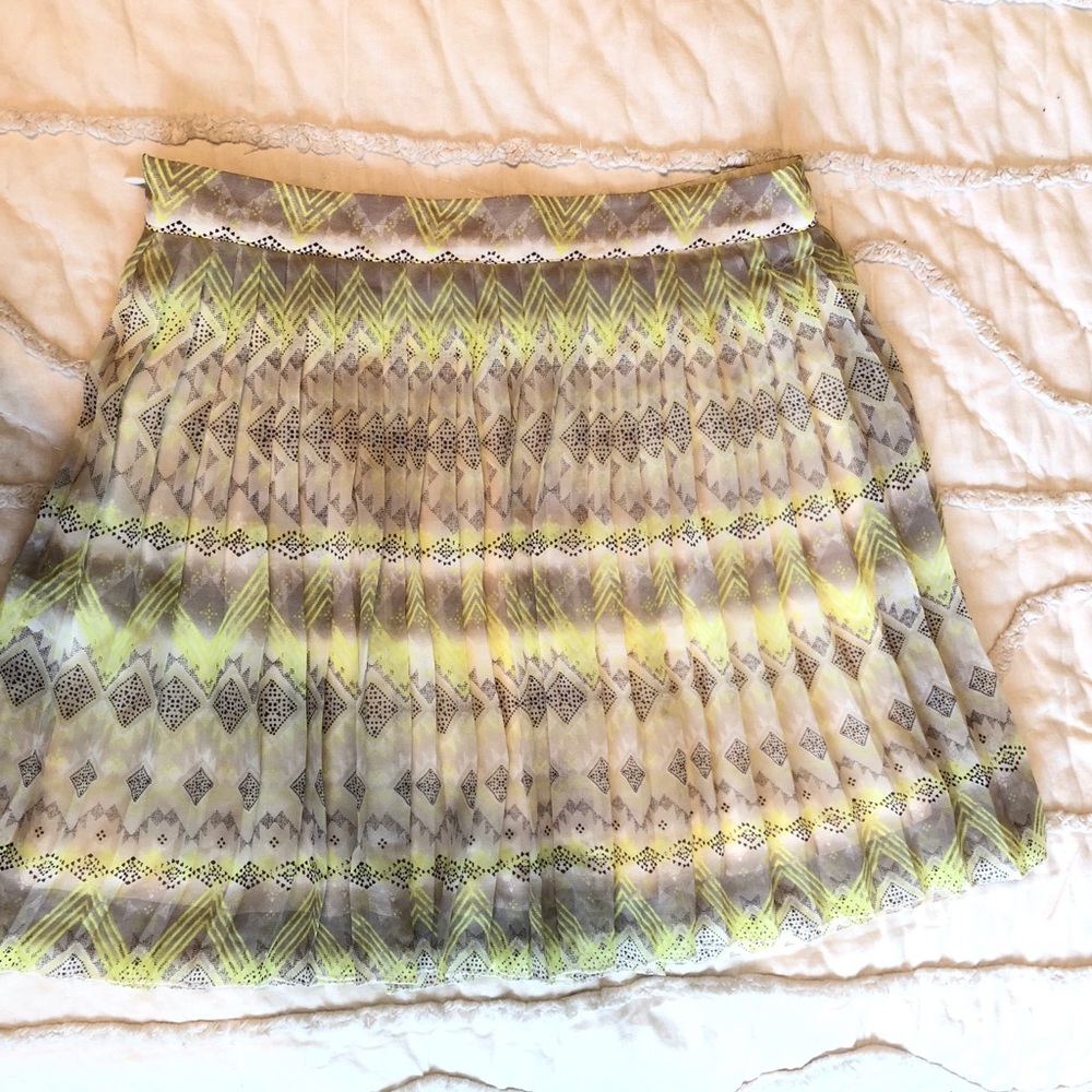 Pleated mini skirt
